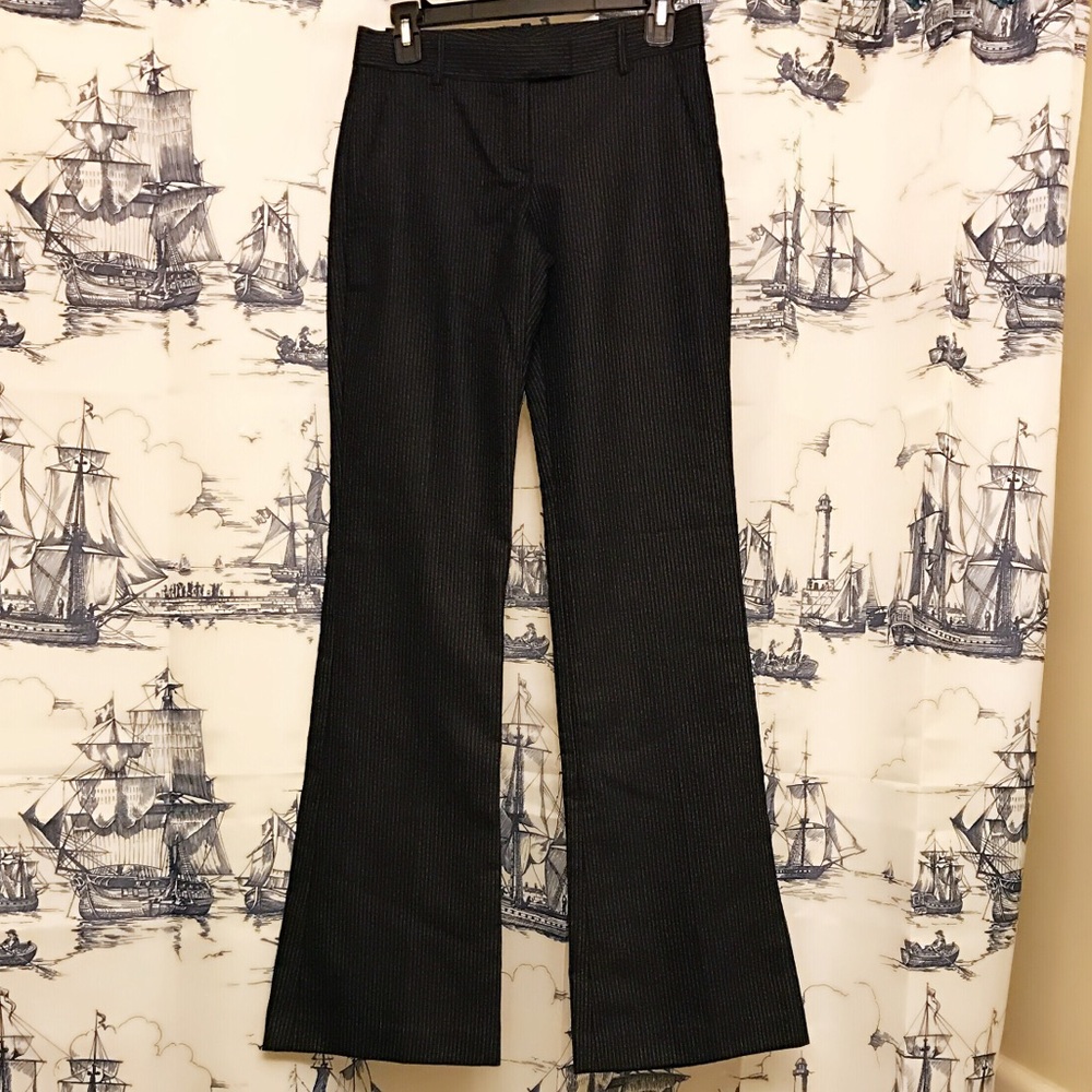 New with tag Theory tailored pants 100% wool